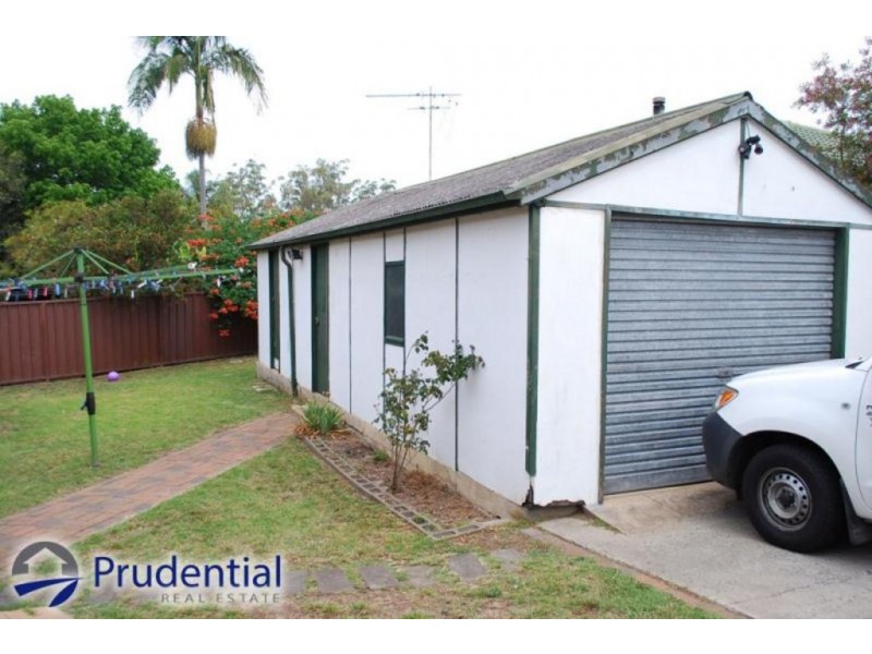 1 Stephenson Place, Leumeah NSW 2560