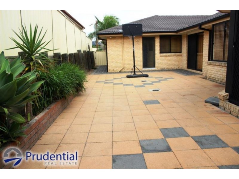 13 St Catherine Close, Blair Athol NSW 2560