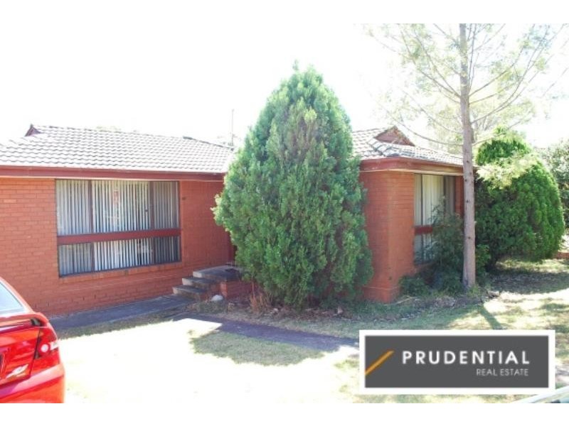14 Sunart Place, St Andrews NSW 2566