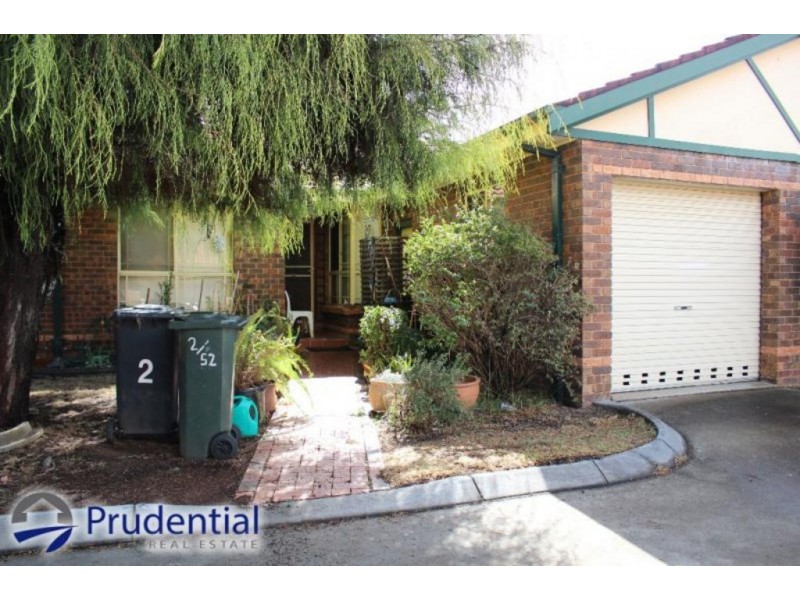 2/52 Julius Road, Rosemeadow NSW 2560