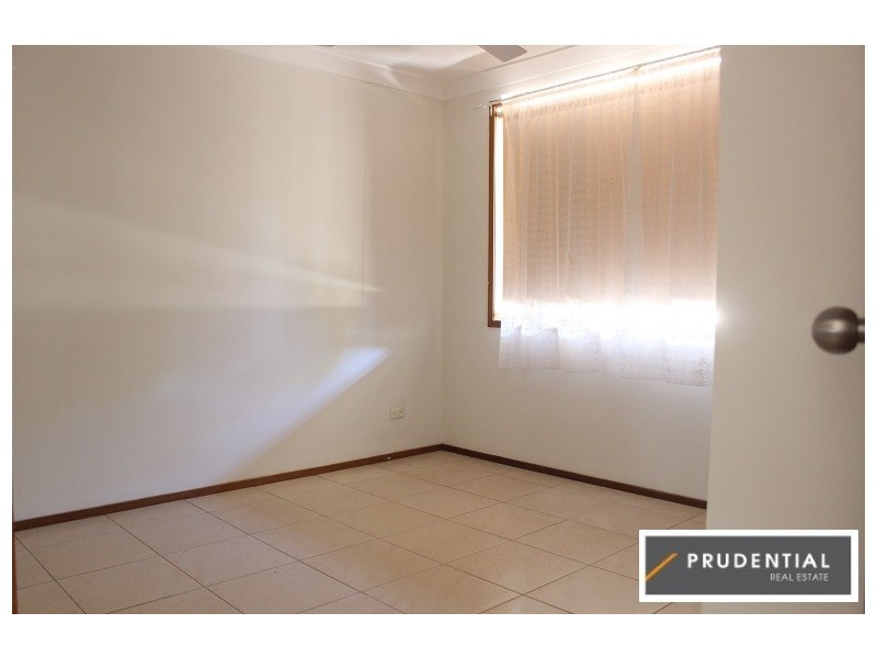 19 Lillyvicks Crescent, Ambarvale NSW 2560