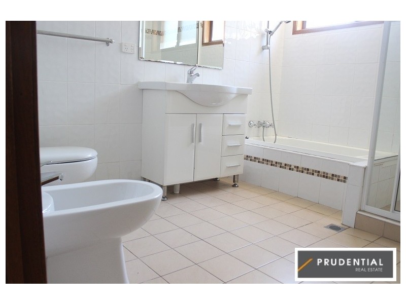 19 Lillyvicks Crescent, Ambarvale NSW 2560