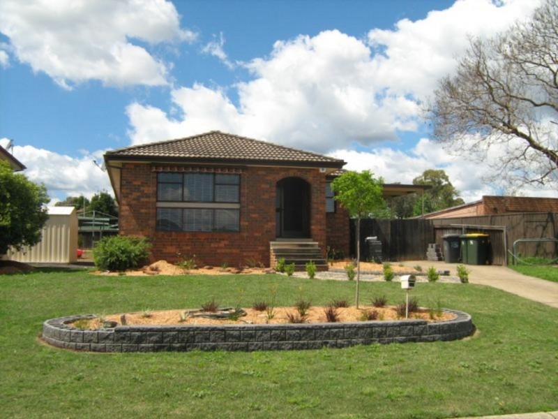 15 Fairlight Place, Woodbine, Woodbine NSW 2560