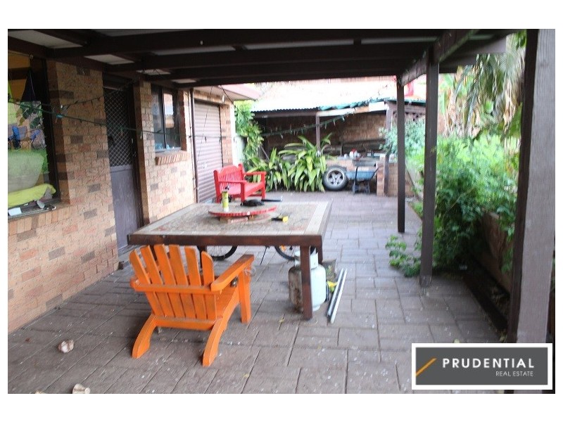 8 Namatjira Close, Eagle Vale NSW 2558