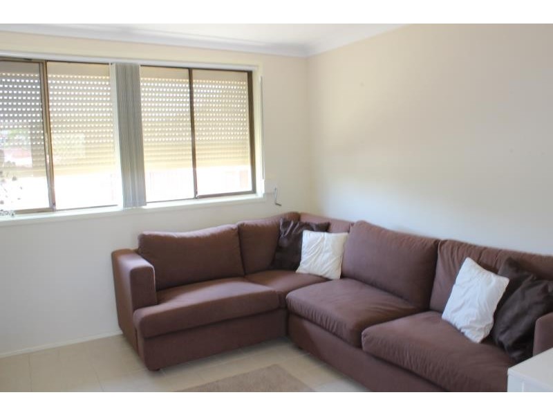 9A Kooloona Crescent, Bradbury NSW 2560