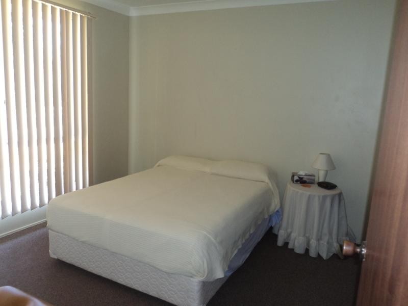 1/63 Kingsclare Street, Leumeah NSW 2560