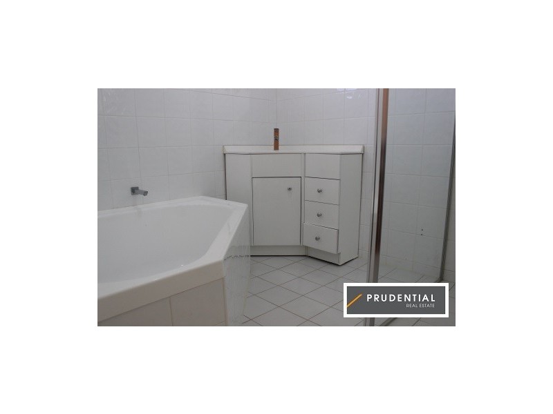 18 Woronora Avenue, Leumeah NSW 2560