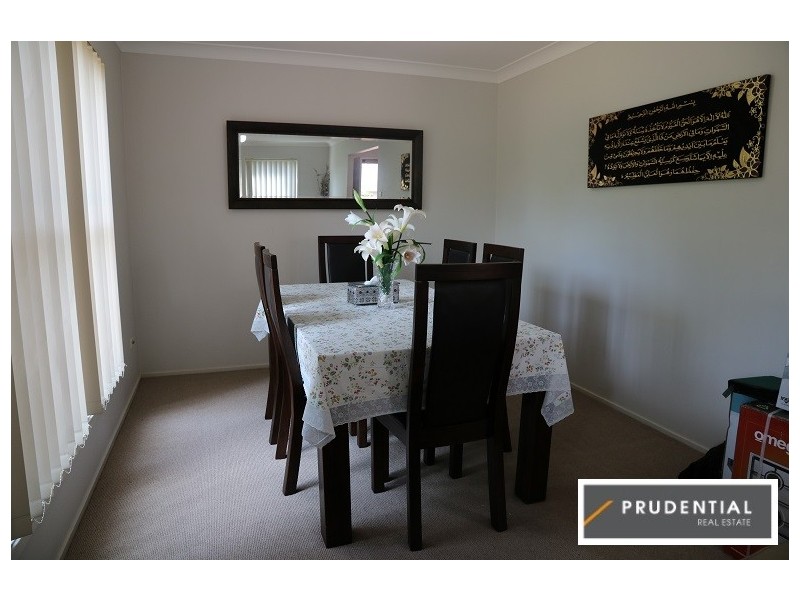 1 Hampstead Road, Campbelltown NSW 2560