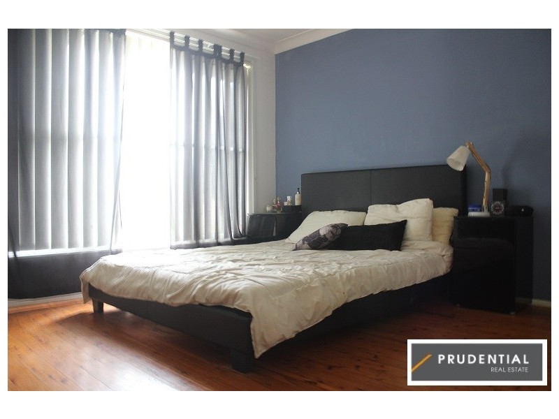 3 Earn Place, St Andrews NSW 2566