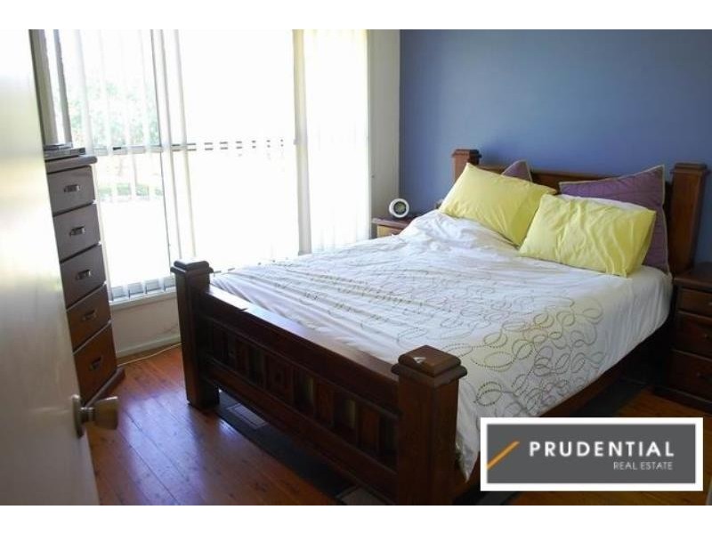 3 Earn Place, St Andrews NSW 2566 Floorplan