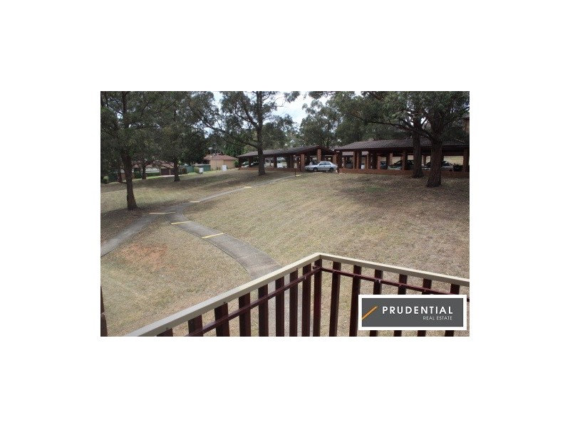 27/1 Lavinia Place, Ambarvale NSW 2560