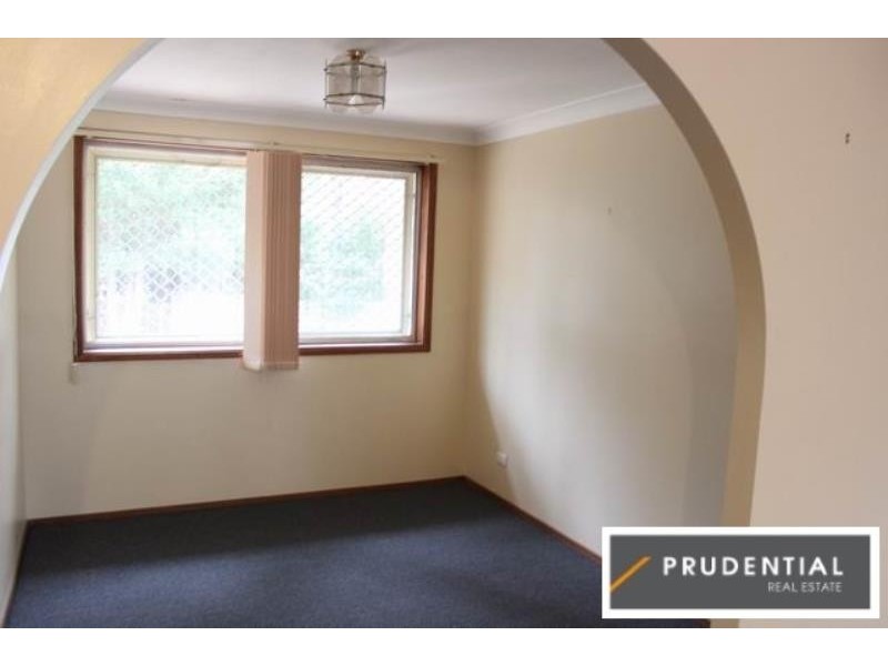 21 Boythorn Avenue, Ambarvale NSW 2560