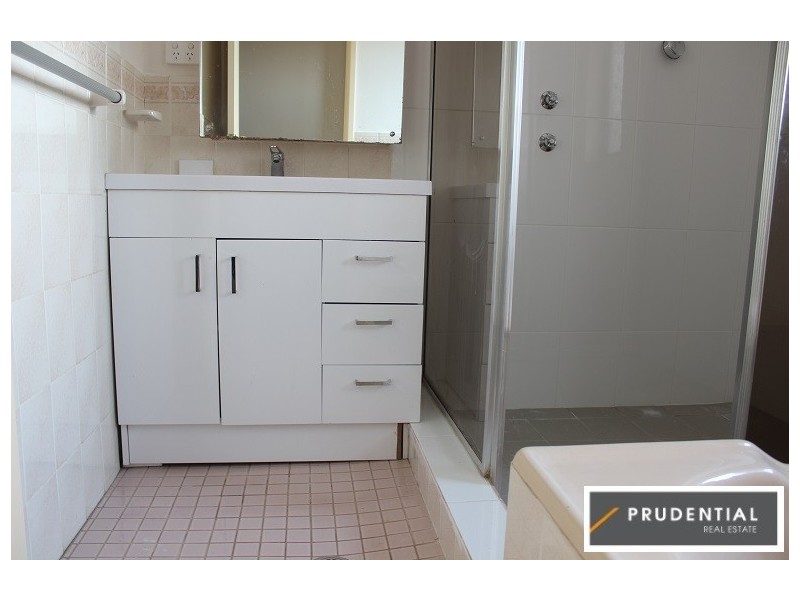 5 Cupar Place, St Andrews NSW 2566