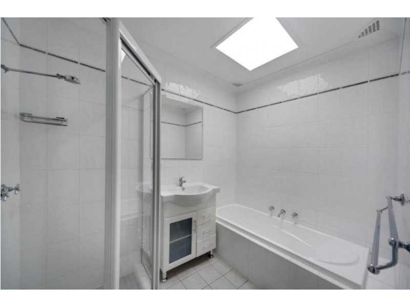 66 Berallier Drive, Camden South NSW 2570