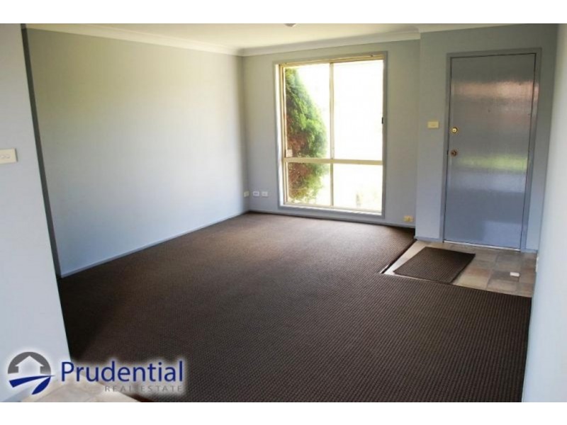 30B Fiveash place, St Helens Park NSW 2560