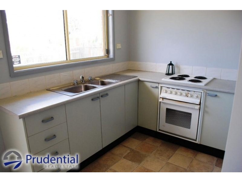 30B Fiveash place, St Helens Park NSW 2560