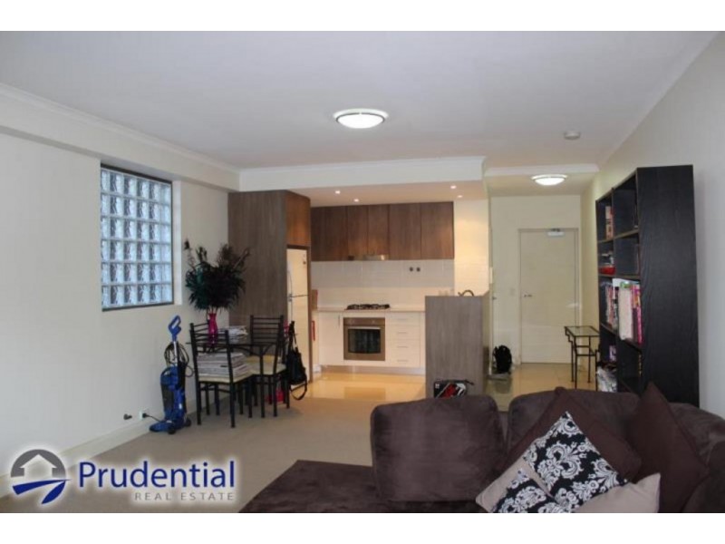 2D/541 Pembroke Road, Leumeah NSW 2560