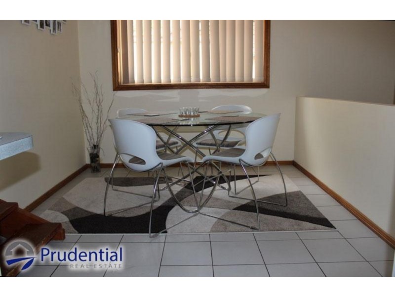 1/40 Randall Street, Minto NSW 2566