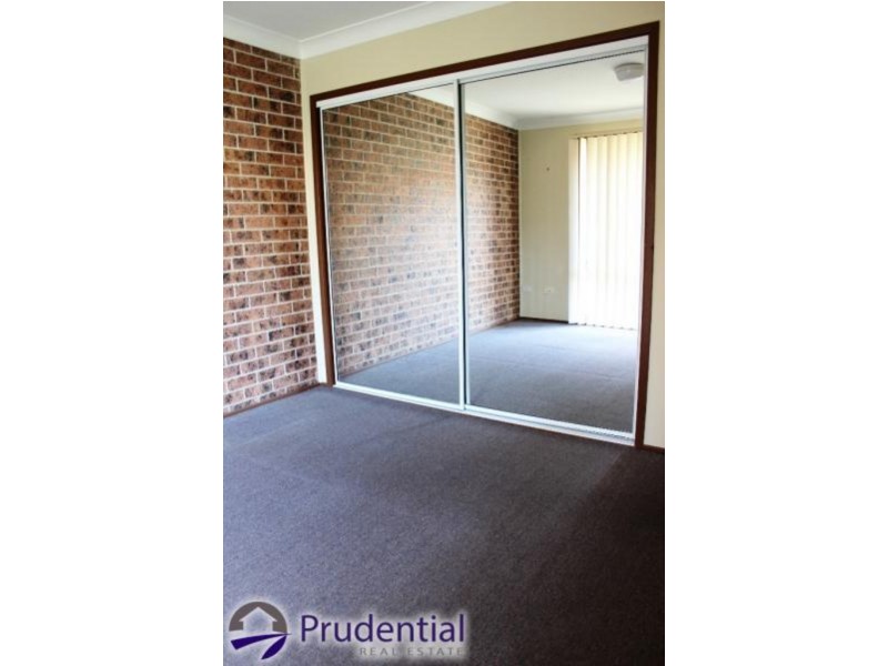 2/63 Kingsclare, Leumeah NSW 2560