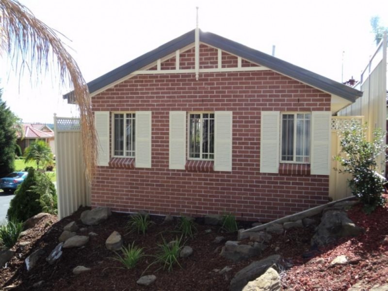 5A Ashfield Place, Glen Alpine NSW 2560
