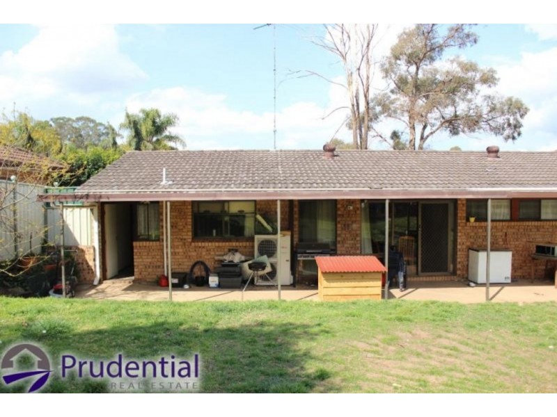 2 Mica Place, Eagle Vale NSW 2558