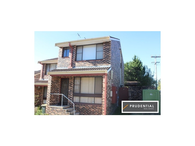 1/19 Stewart Street, Campbelltown NSW 2560