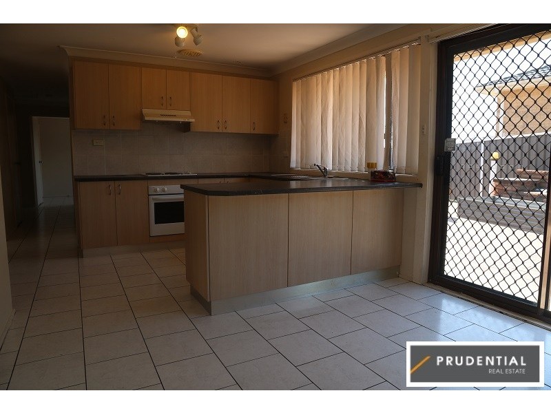 7 Mona Vale Place, Woodbine NSW 2560