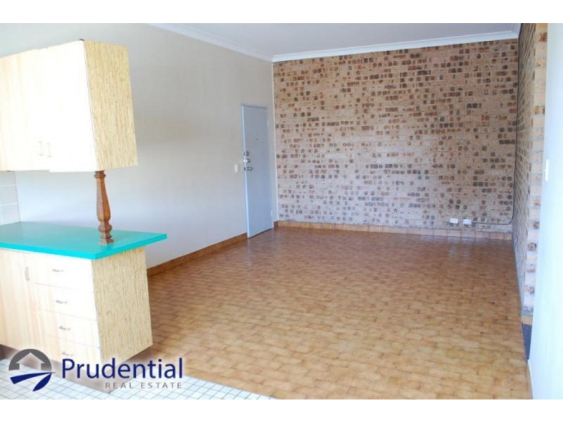 2/12 O’Sullivan Road, Leumeah NSW 2560