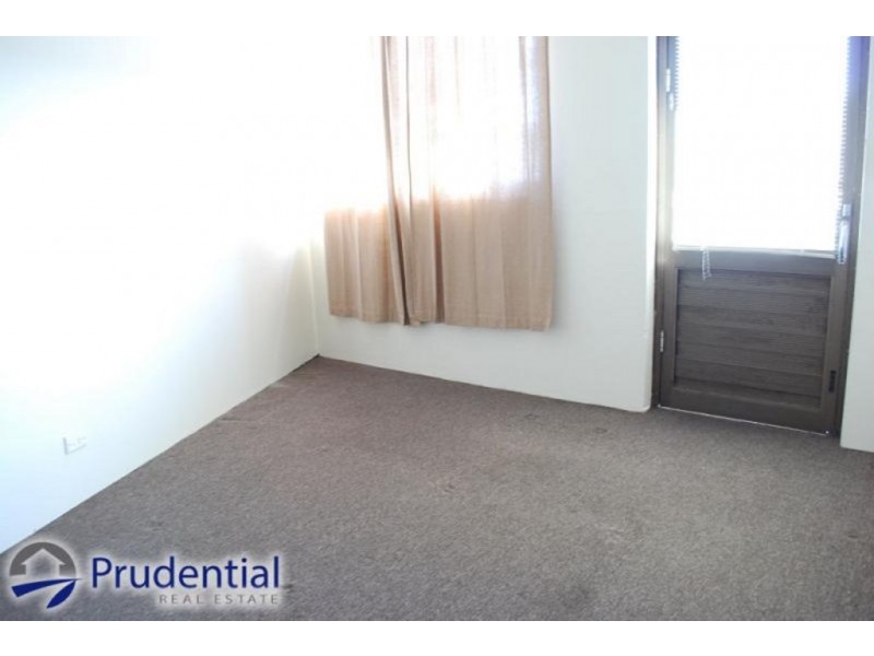 2/12 O’Sullivan Road, Leumeah NSW 2560