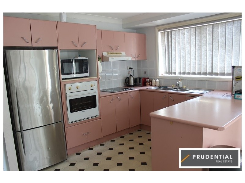 6 Quokka Place, St Helens Park NSW 2560