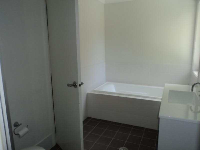 70 Kippax Avenue, Leumeah NSW 2560