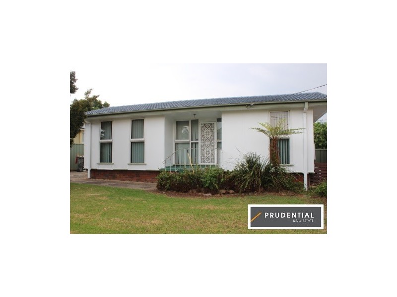 51 Carrington Circuit, Leumeah NSW 2560