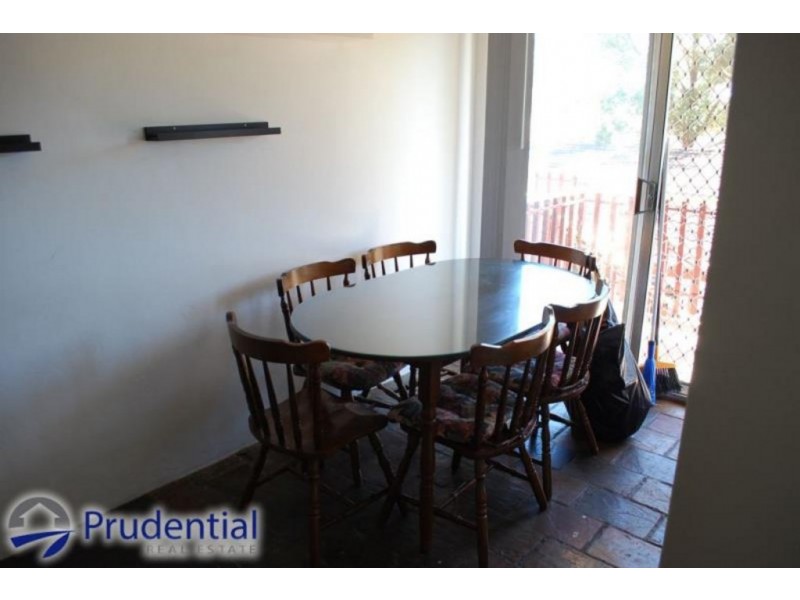 9/1 Lavinia Place, Ambarvale NSW 2560