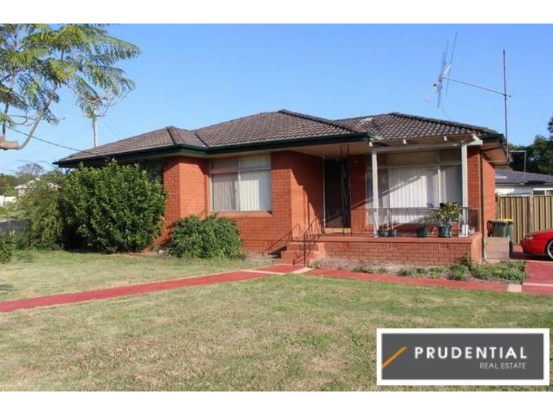 30 Nicholson Avenue, Leumeah NSW 2560