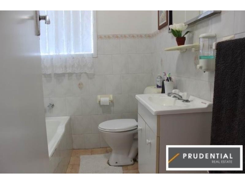 30 Nicholson Avenue, Leumeah NSW 2560