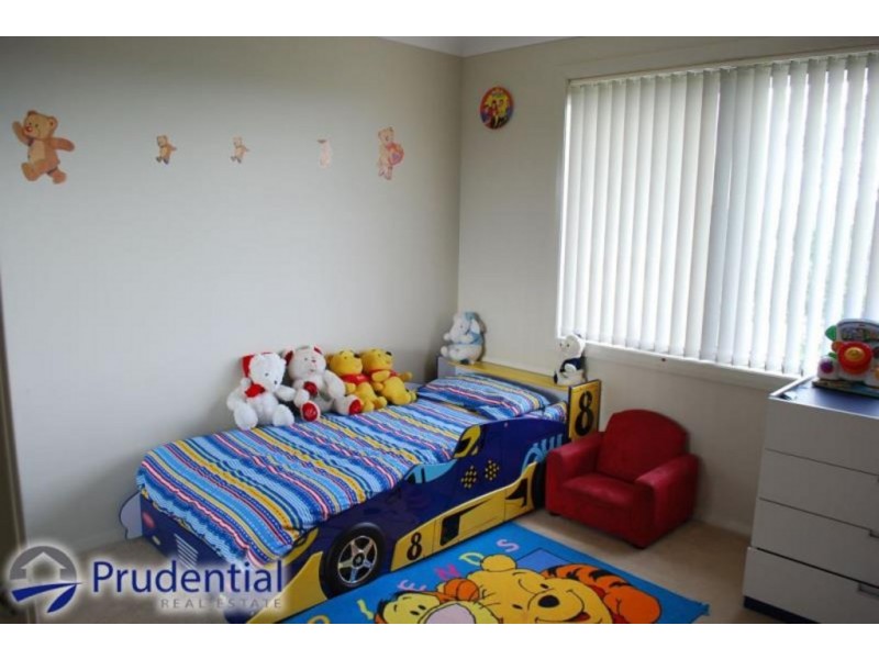 16 Kippax Avenue, Leumeah NSW 2560