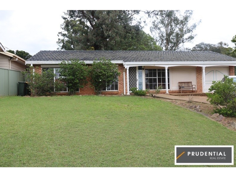 16 Trebbiano Place, Eschol Park NSW 2558