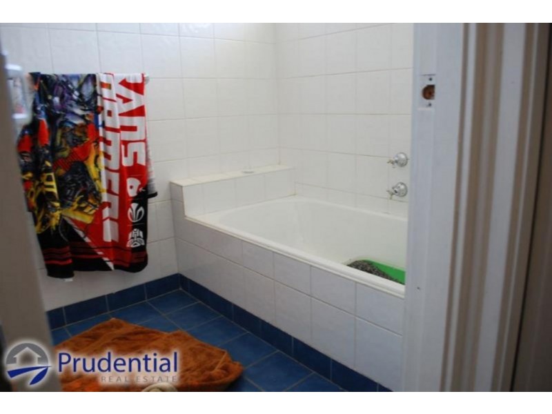 37 Spitfire Drive, Raby NSW 2566