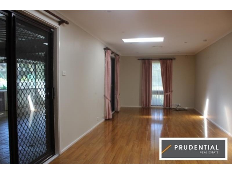 7 Forresters Close, Woodbine NSW 2560