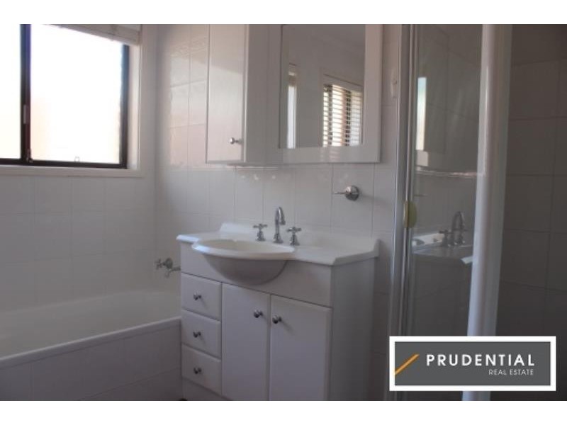 7 Forresters Close, Woodbine NSW 2560