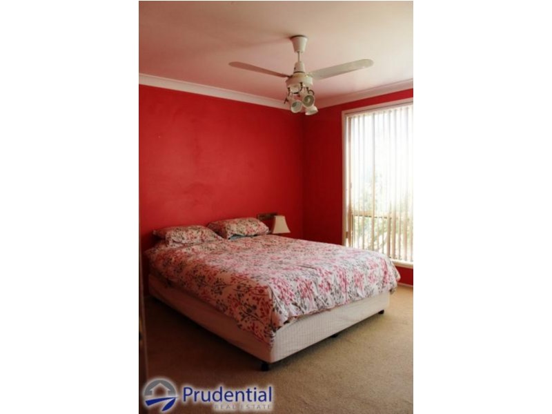 41 Kearns Avenue, Kearns NSW 2558