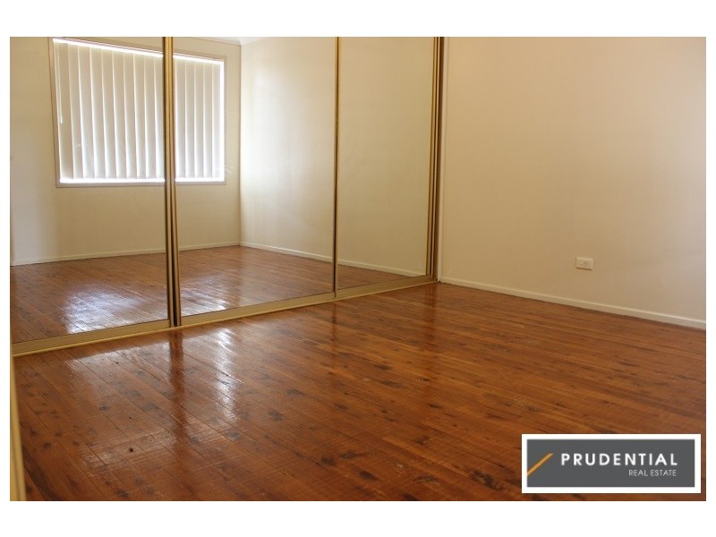 43 Lillyvicks Crescent, Ambarvale NSW 2560