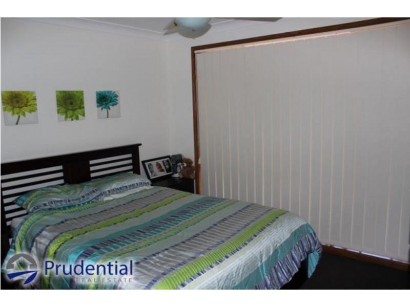 1 Moore Place, Currans Hill NSW 2567