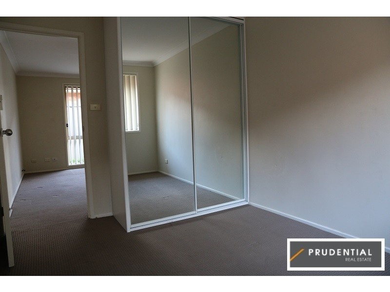 21b Theseus Circuit, Rosemeadow NSW 2560