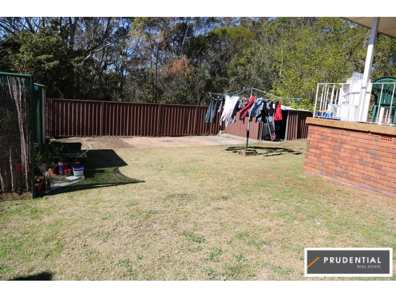 76 Carrington Circuit, Leumeah NSW 2560