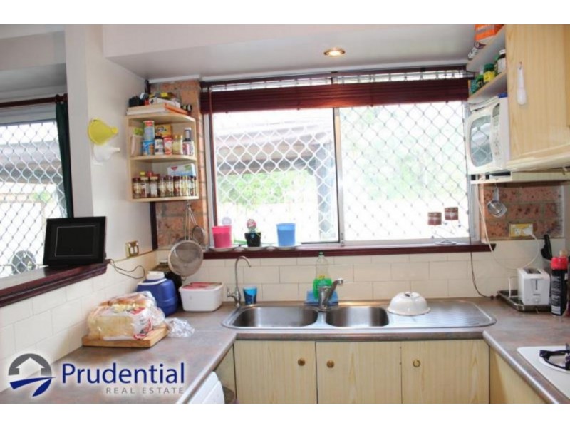 63 Woodland Road, St Helens Park NSW 2560