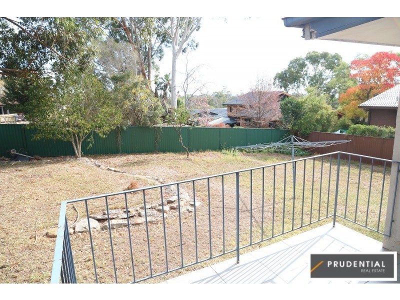 36 Bimbadeen Avenue, Bradbury NSW 2560