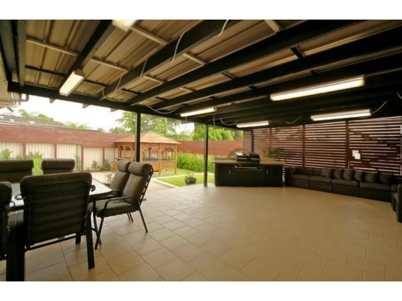 12 Sapphire Place, Eagle Vale NSW 2558