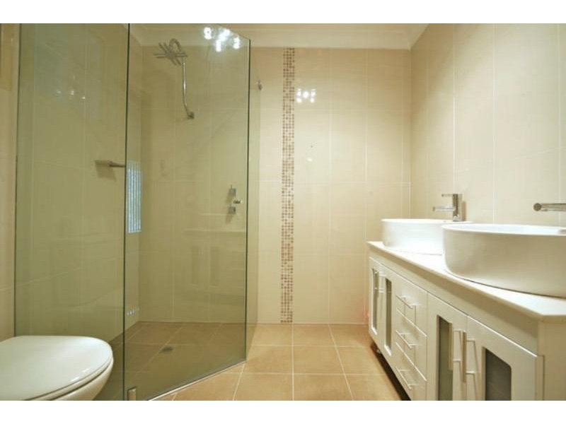 12 Sapphire Place, Eagle Vale NSW 2558