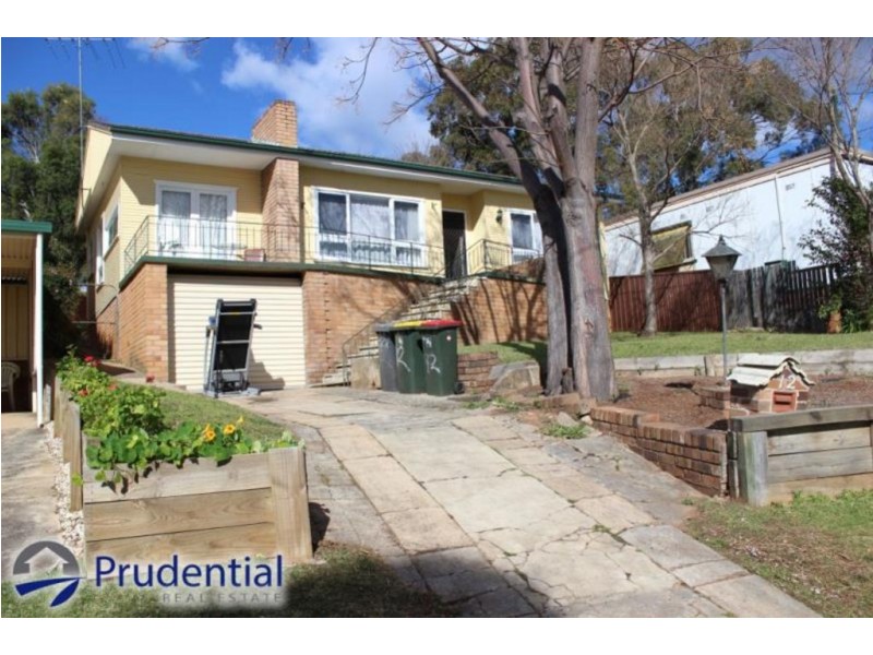 12 Grandview Drive, Campbelltown NSW 2560